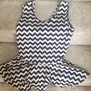 Black /White Zigzag Top.